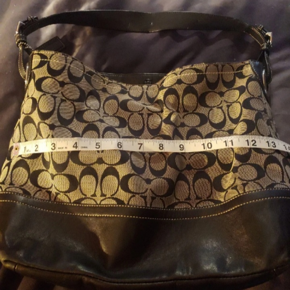 Coach Park Signature Hobo Bag - Picture 7 of 7